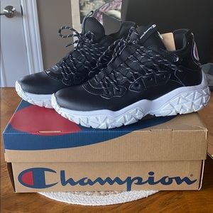 NWT! Champion chunky sneakers